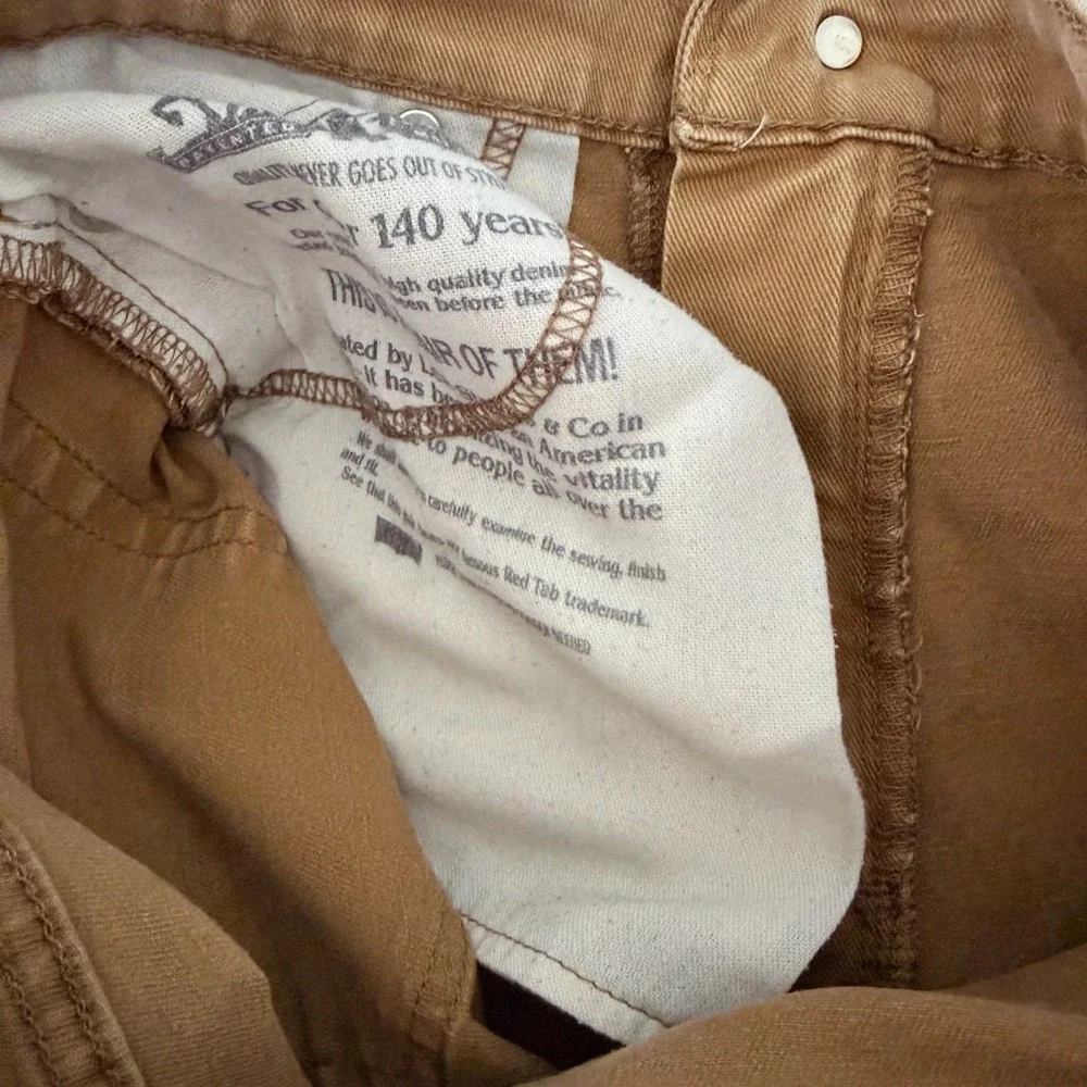Levi's 513 Mens Khaki‎ Tan Denim Slim Straight Jeans Size 30x32 Neutral Classic
